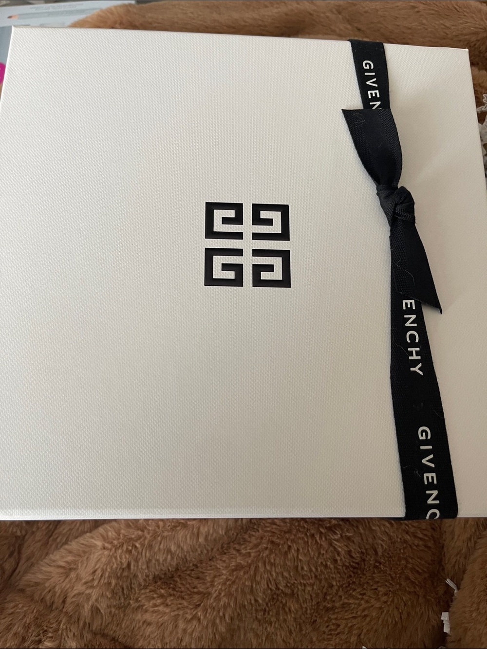 Givenchy gift set - Picture 3 of 3